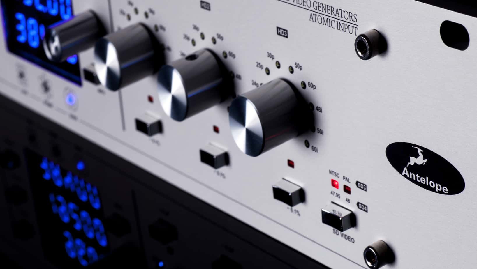 Antelope Audio Trinity Universal High Definition Master Clock - Image 4