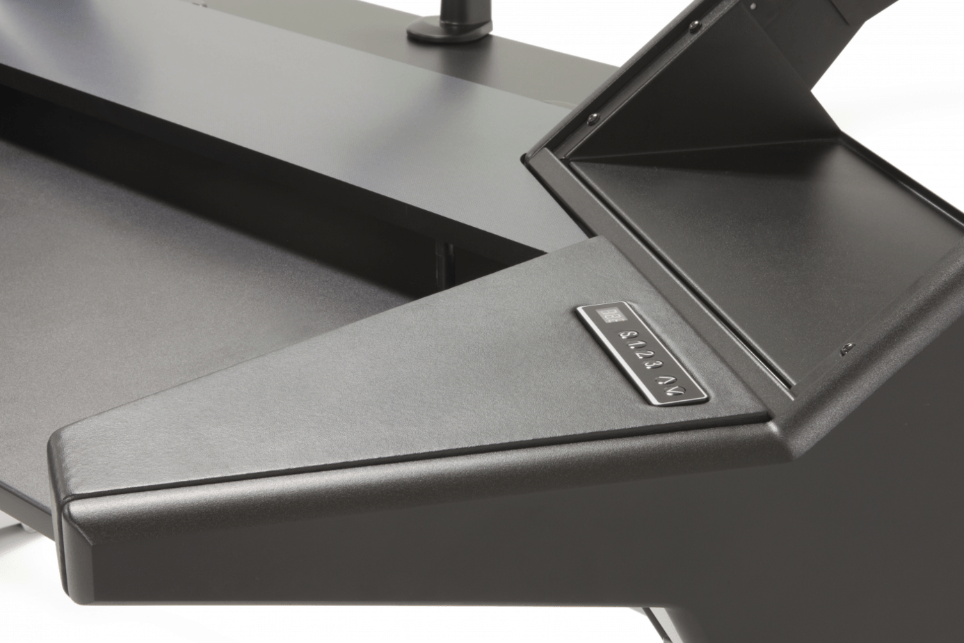 Argosy HALO.KE Ultimate Sit-Stand Worksatation + Free Shipping! - Image 4